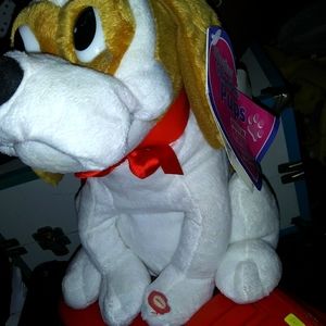 Animated Singing, Swaying Puppy